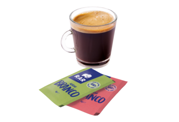 660620 ACUCAR SAQUETAS RAR 4G CX10KG