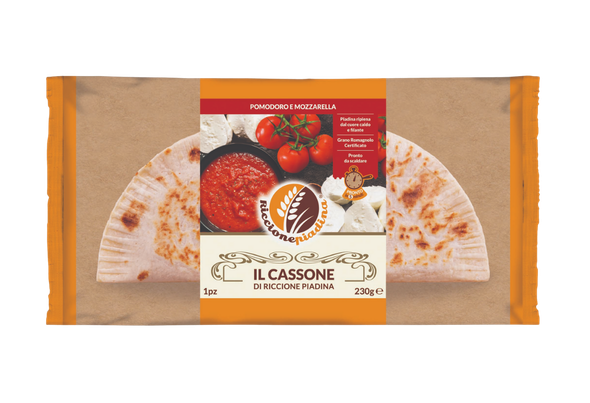 PIADINA CASSONE MOZZARELLA E TOMATE RICCIONE
