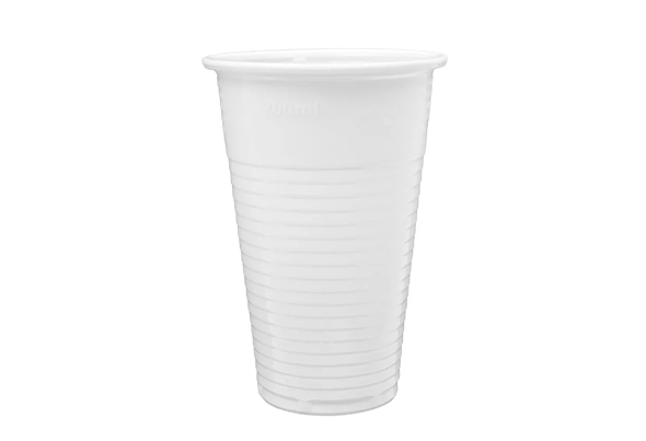 561240 COPO PLASTICO BRANCO 220 CC INTRAPLAS